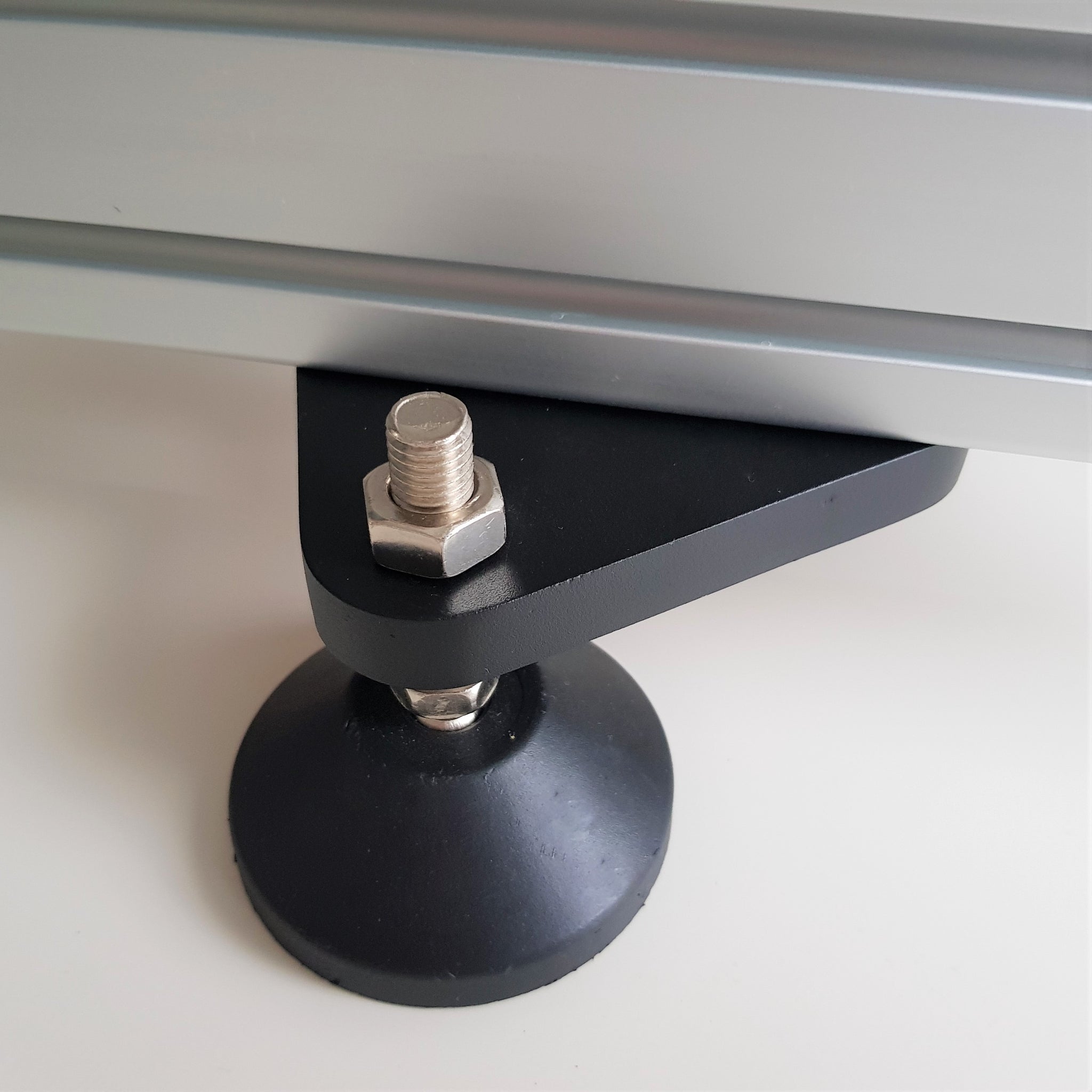 Adjustable Feet (Monitor Stand)